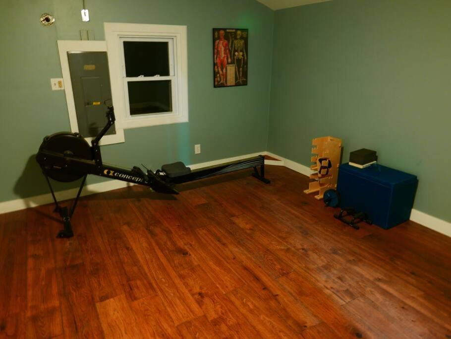 Vineyard Farmhouse With Hot Tub & Lake Views Hammondsport Dış mekan fotoğraf