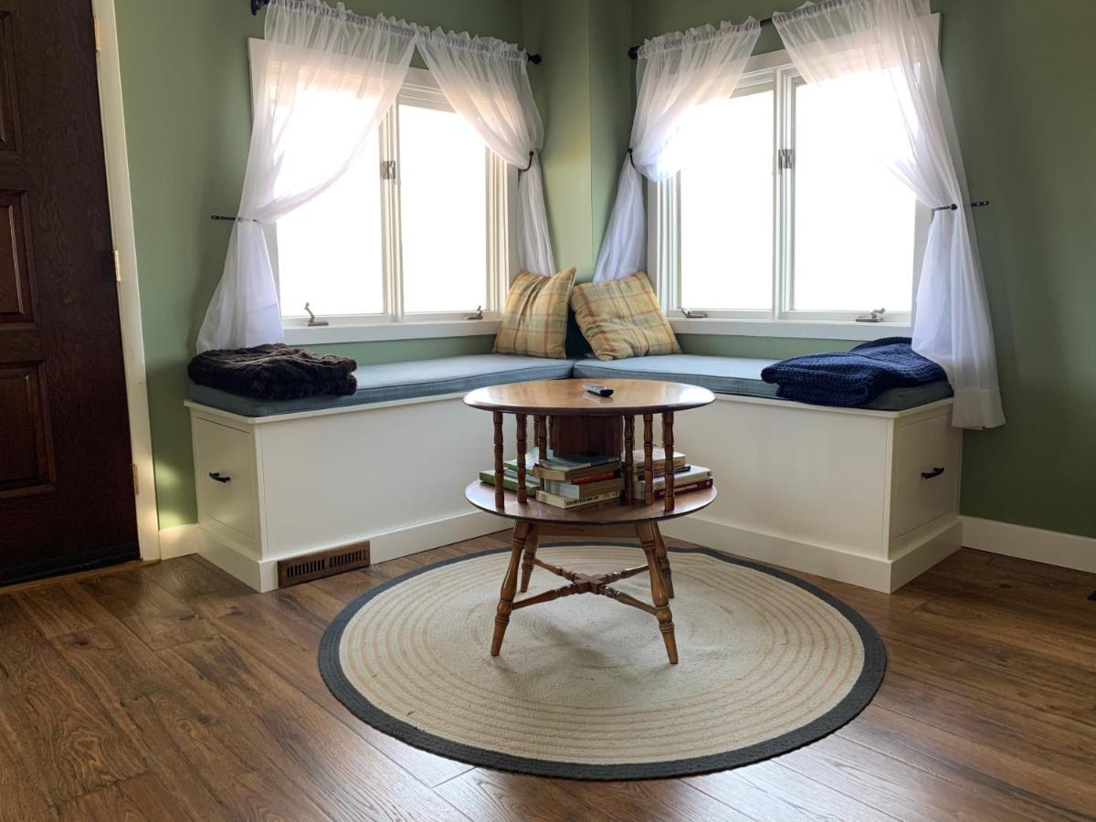 Vineyard Farmhouse With Hot Tub & Lake Views Hammondsport Dış mekan fotoğraf